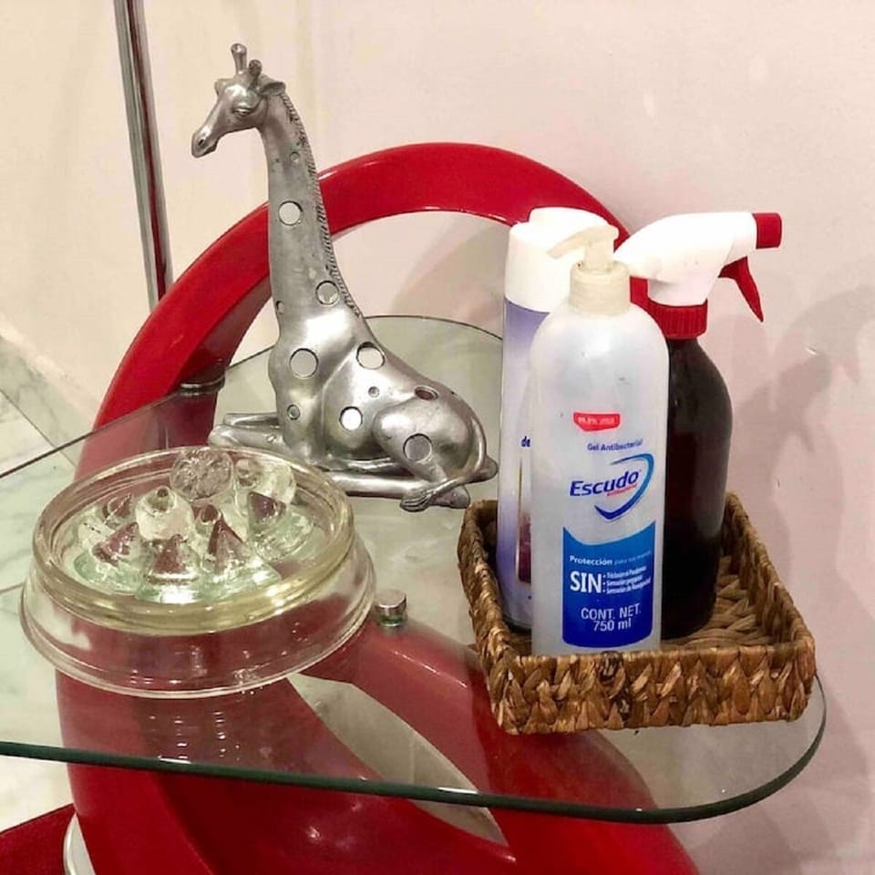 Bathroom amenities