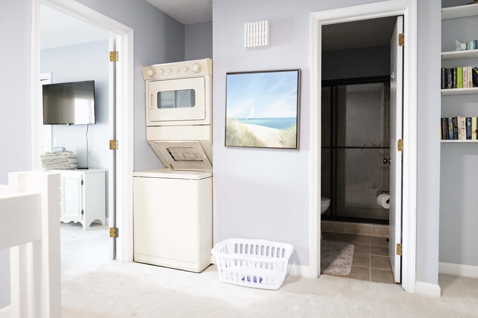 Full bathroom and washer/dryer for all your bathing and washing needs!