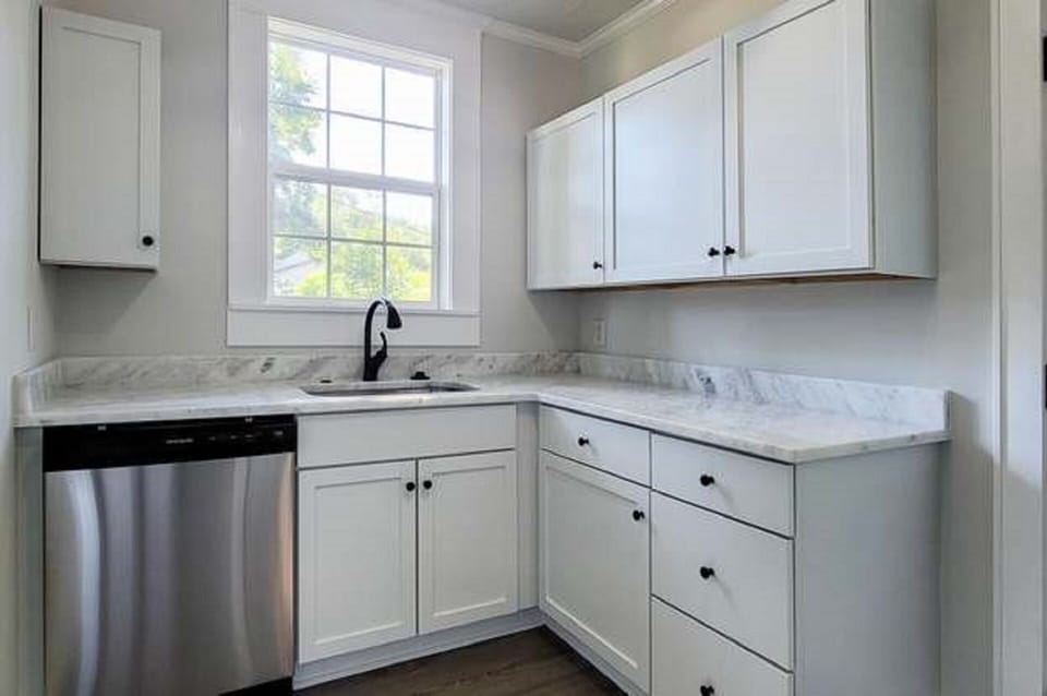 new appliances fully stocked