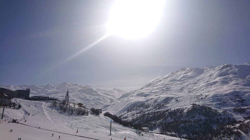 Snow and ski sports