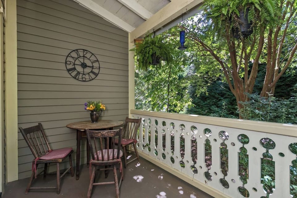 Secluded back porch! Wonderful area to enjoy your breakfast or morning coffee!