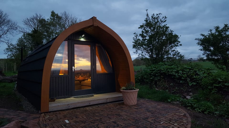 Belhaven Bay Pod - reflected sunset