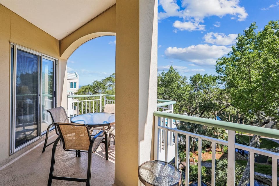 Main Balcony off Living Room at 2512 Windsor II