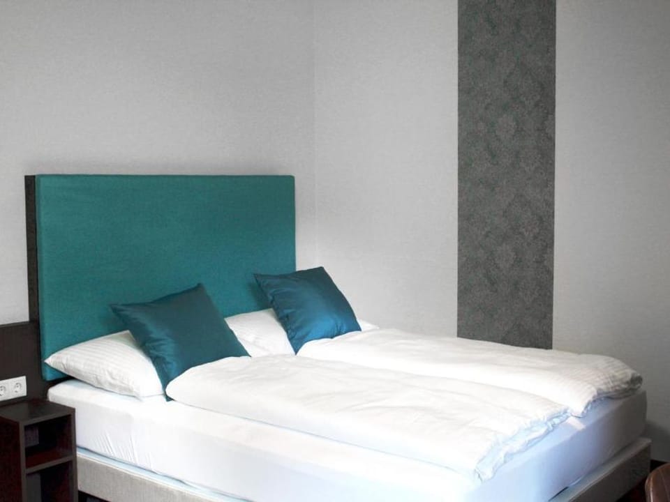 Doppelzimmer, Dusche, WC, Economy - Besttime Hotel Bendorf House in Rhineland-Palatinate