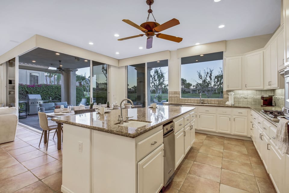 There is so much room to prepare your favorite meals.