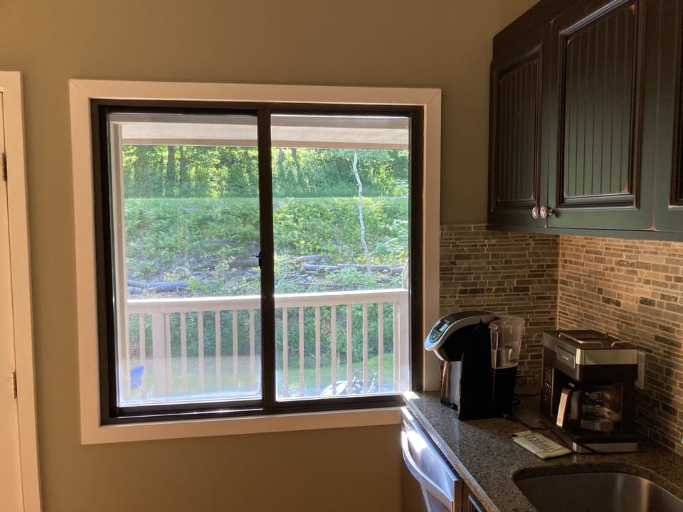 Kitchen window
Keurig coffee maker