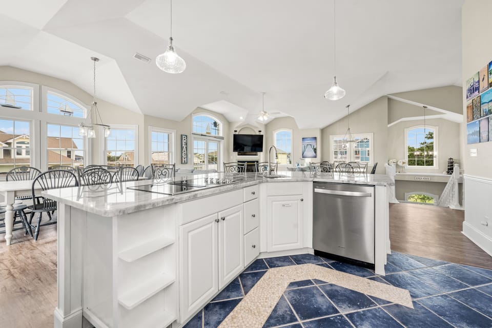 Kitchen Island - Top Level