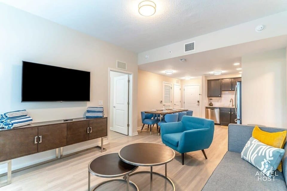 A gorgeous open-plan design that keeps everyone connected.