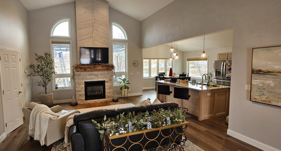 Main floor living room