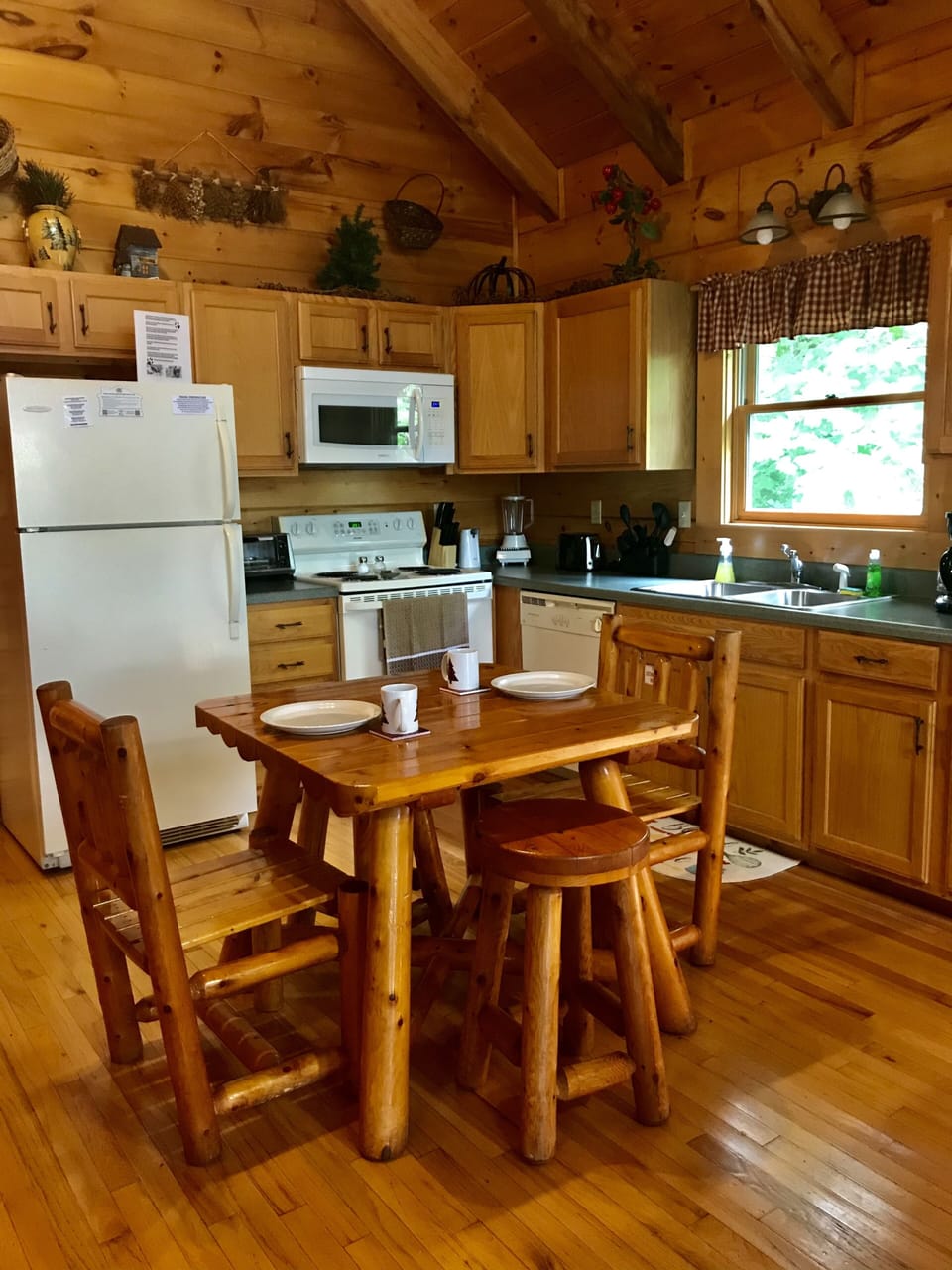 Full kitchen.  