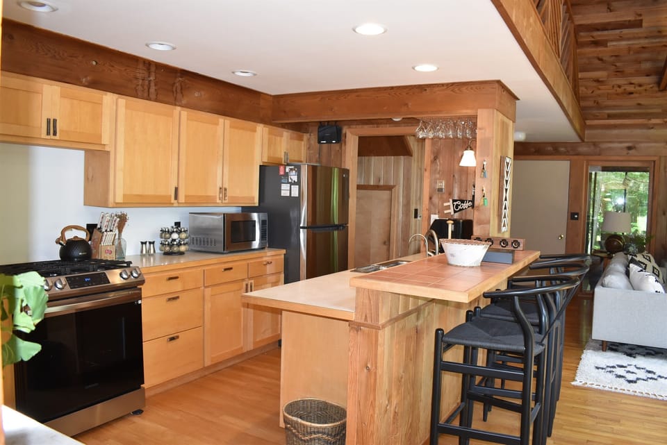 Kitchen Island