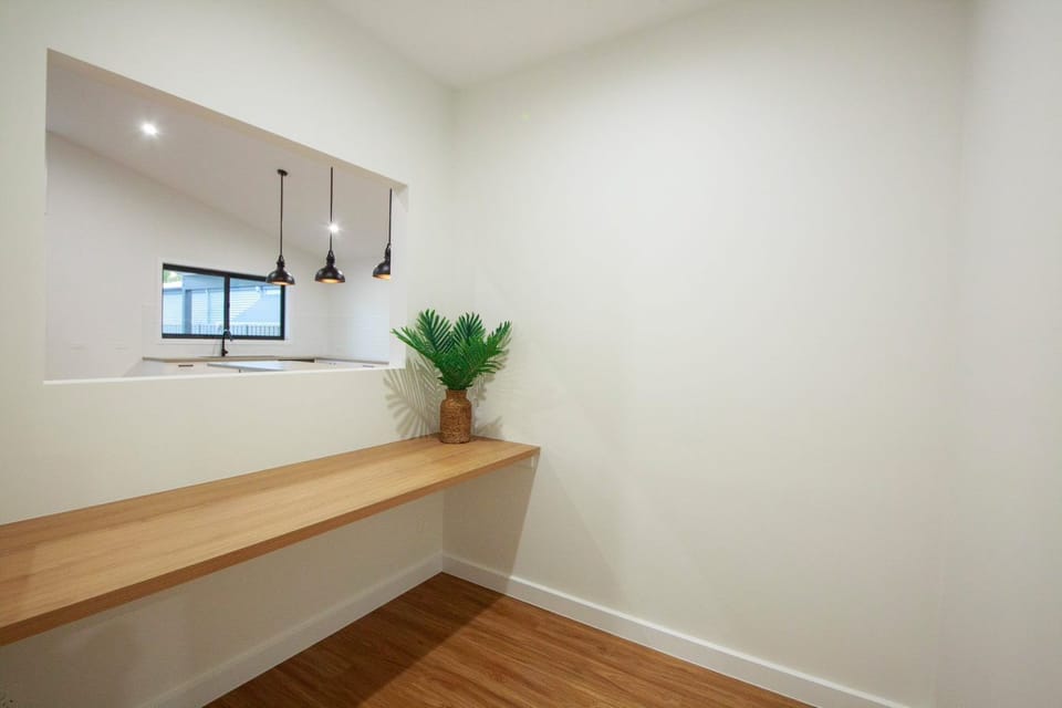 Study Nook - perfect for "working from Bundalong!" 