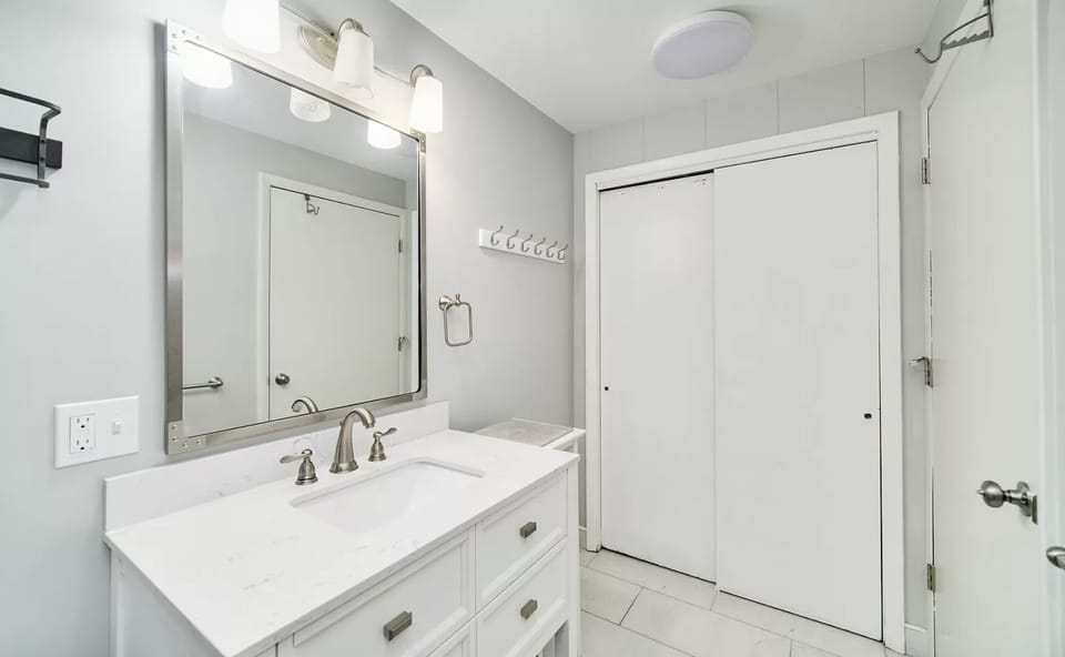 Extra Storage in the Master Bathroom