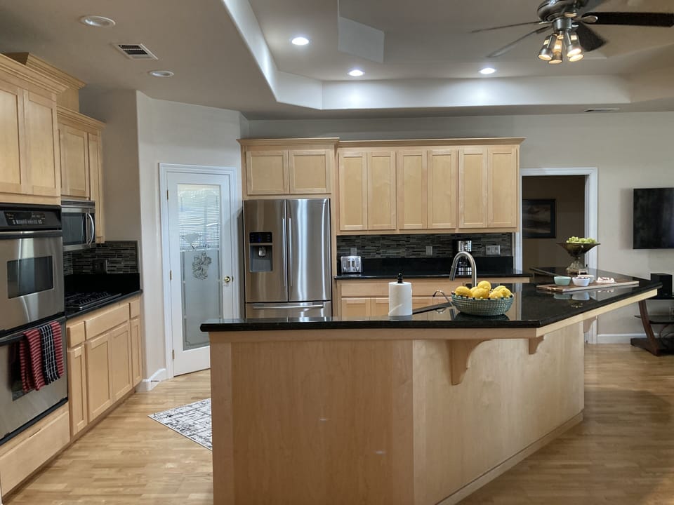 Open Kitchen