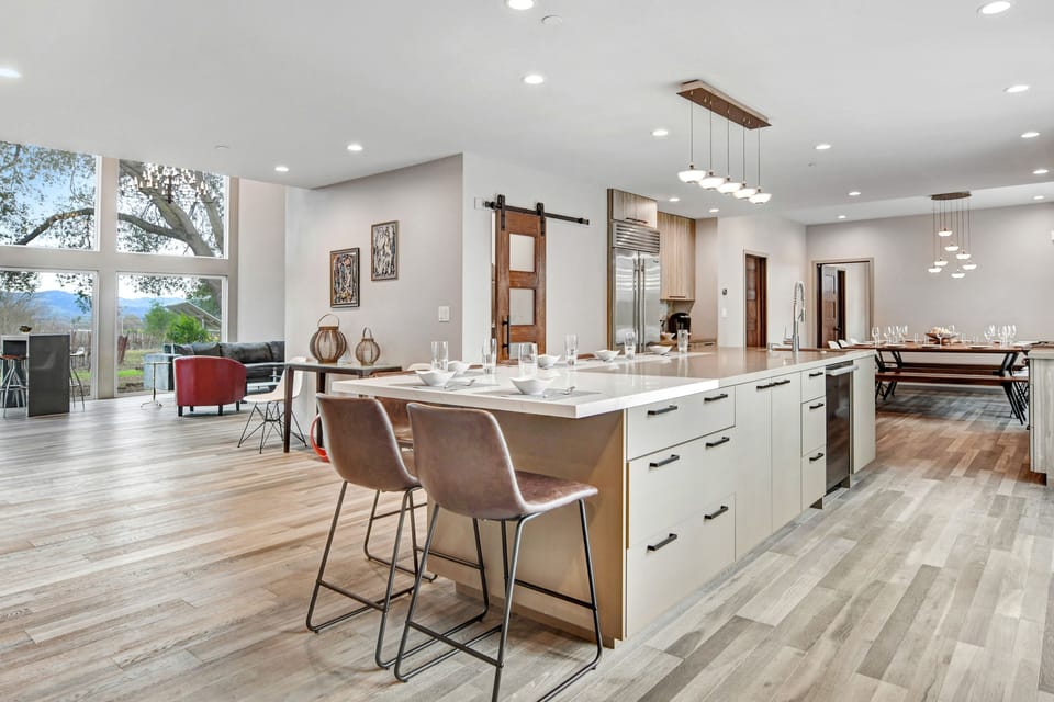 Kitchen island