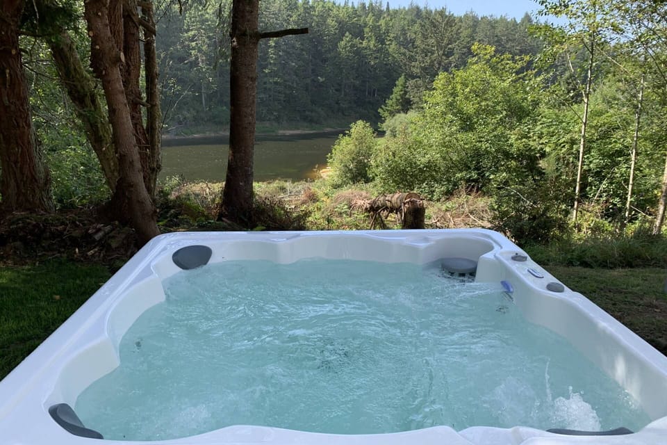 "The view was breathtaking and the hot tub could not be beat." - Kate N.