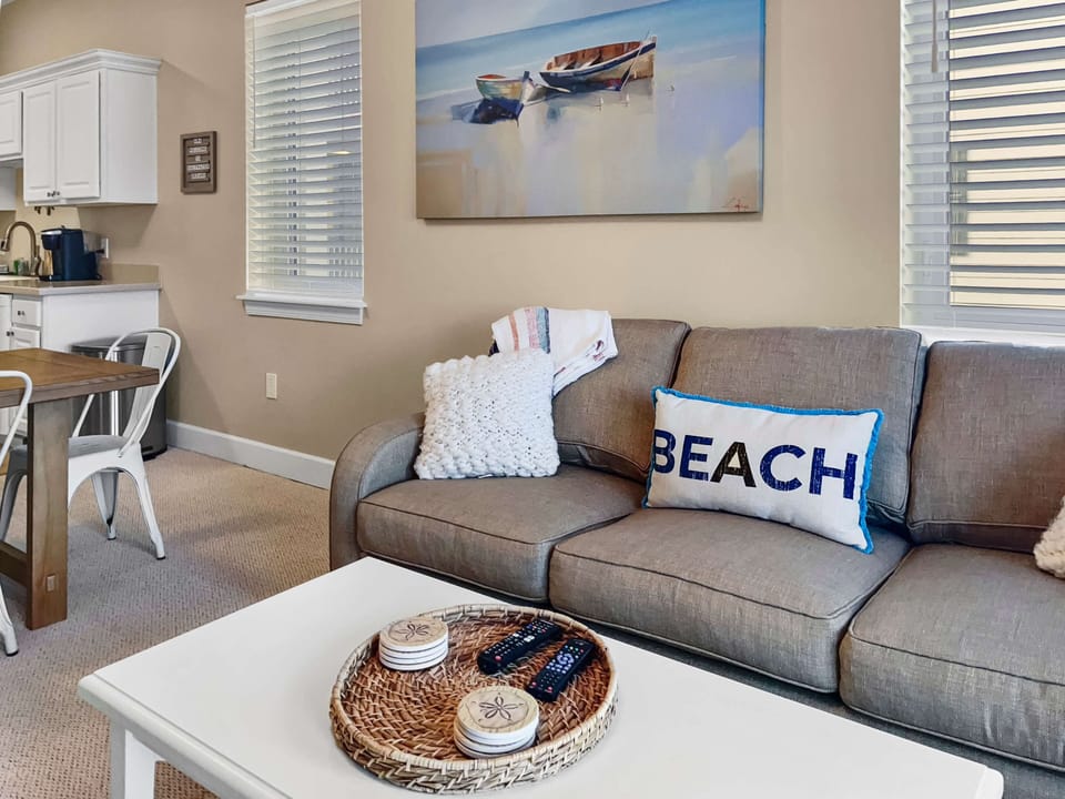 Cable and wifi in the condo