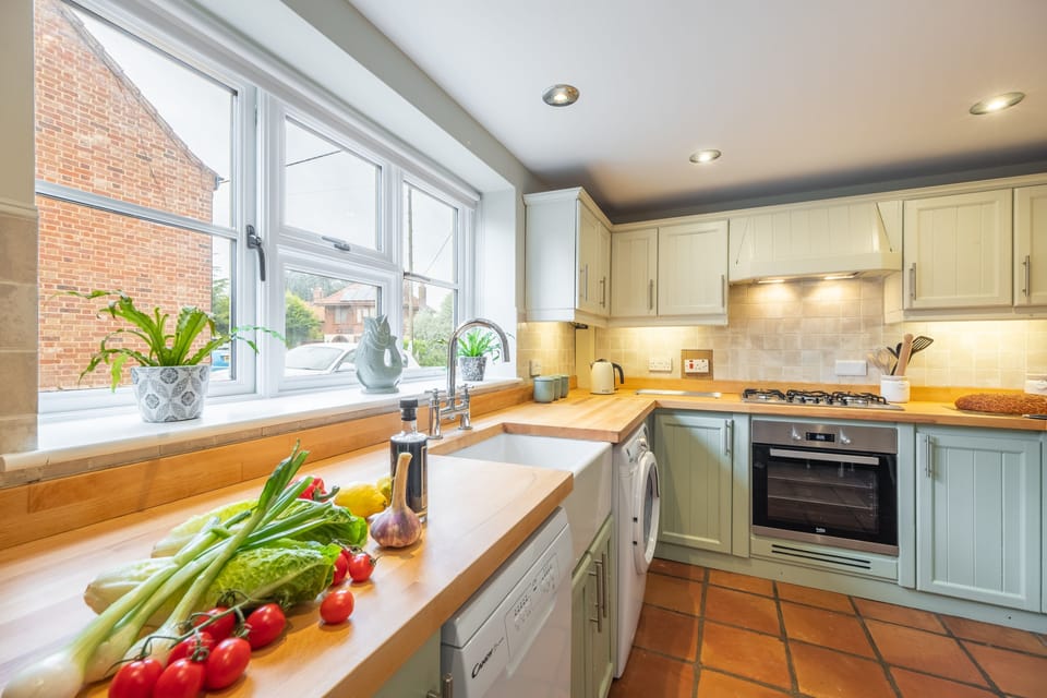 Ground floor: Kitchen