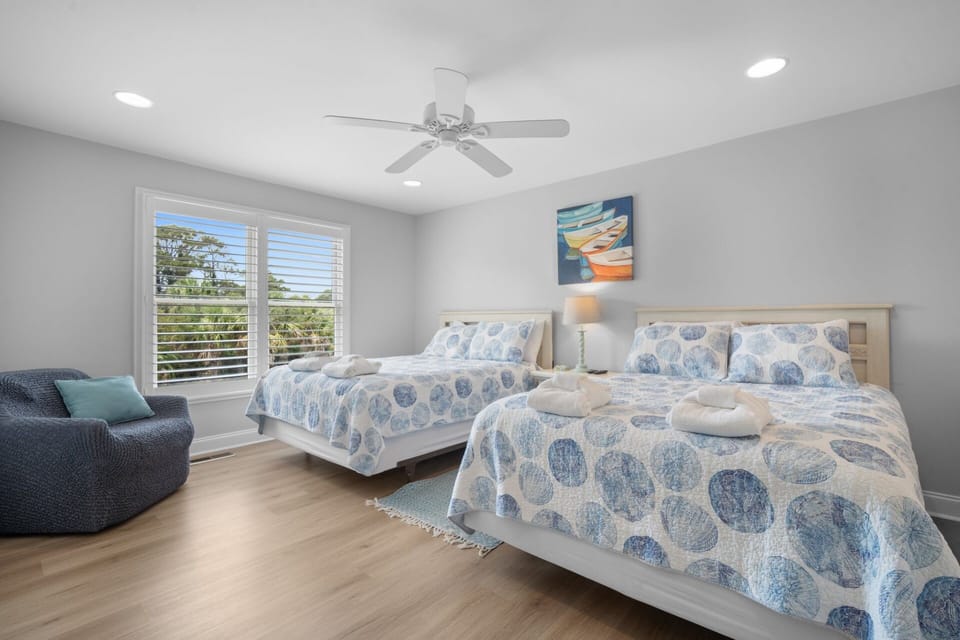 Dual Queen Guest Bed 6 En-suite -1st Floor