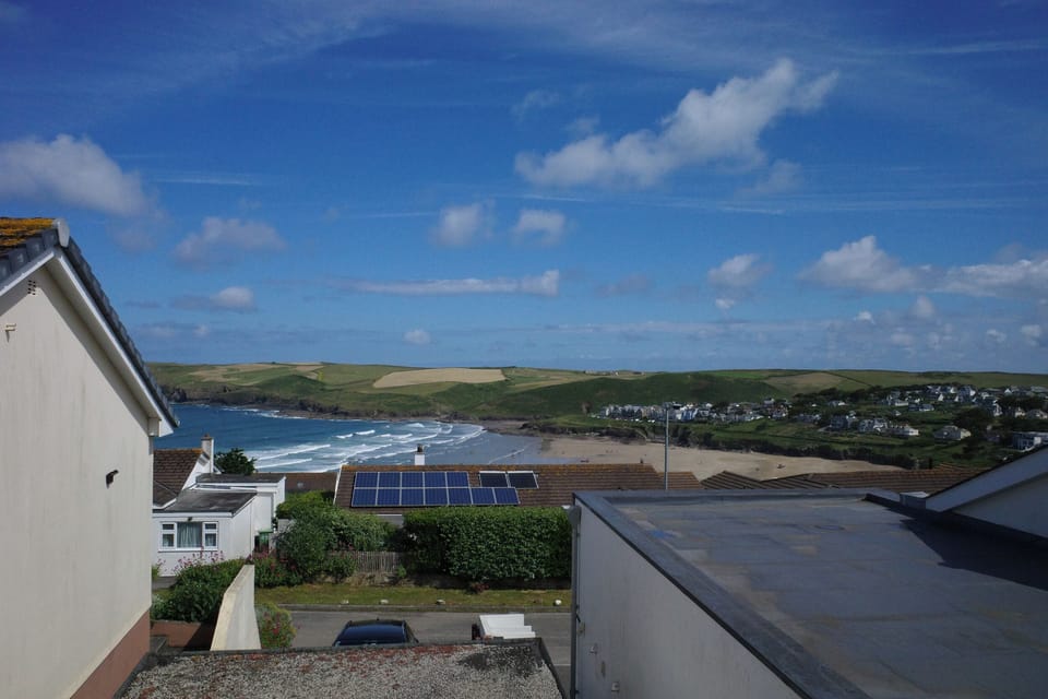 Beach/ocean view