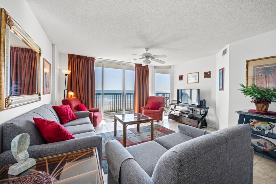 Welcome to Ashworth 302, a spectacular oceanfront unit with amazing views!