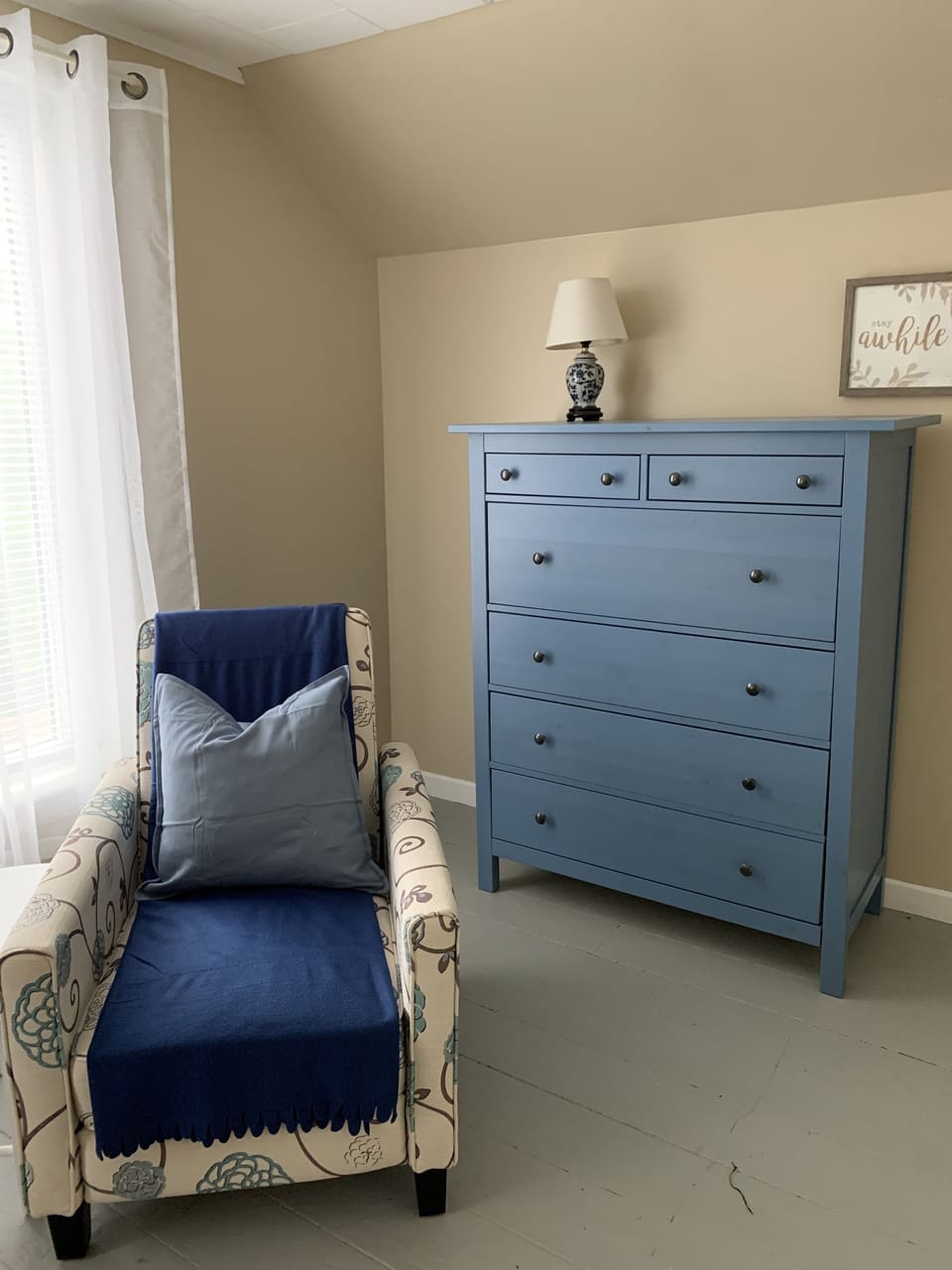 Bedroom 2 Seating Area.