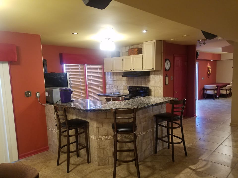 Lower level kitchen and bar