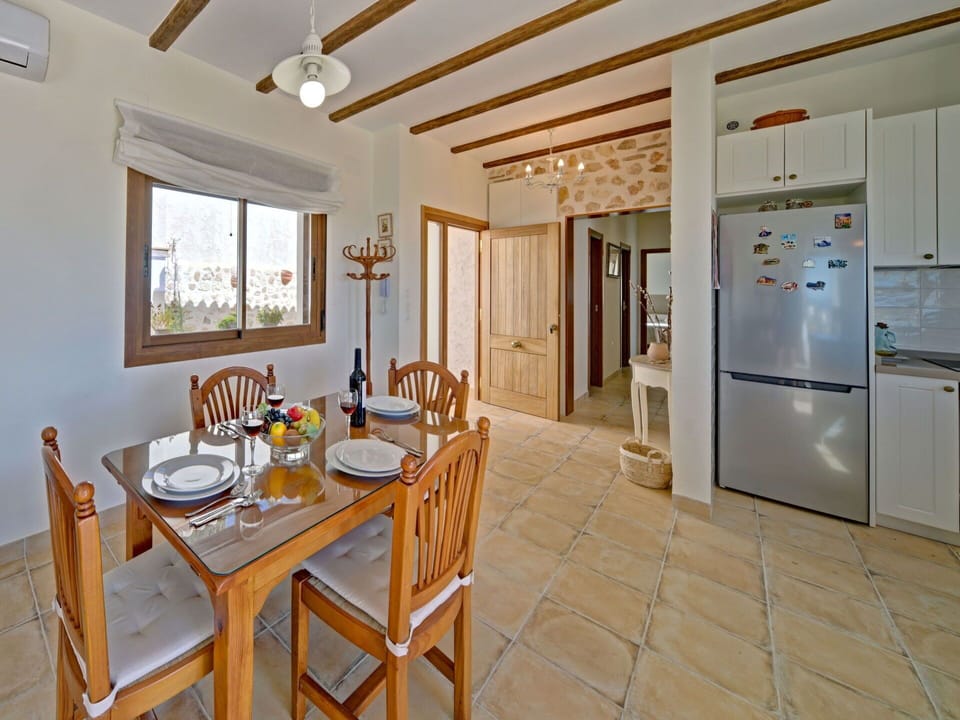 Furniture, Table, Window, Cabinetry, Chair, Building, Wood, Tableware, Floor