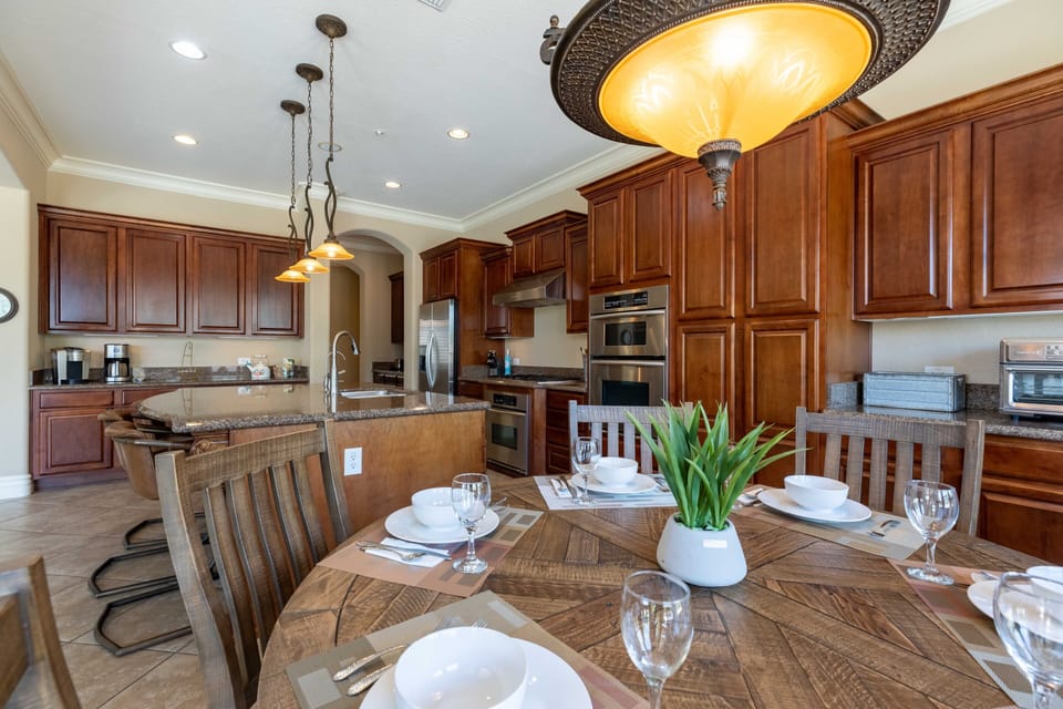Breakfast Nook and Chef's Kitchen
