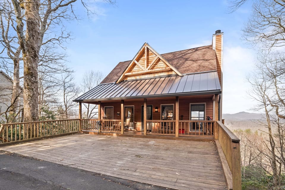 Fresh exterior updates and a welcoming mountain setting make a beautiful first impression.