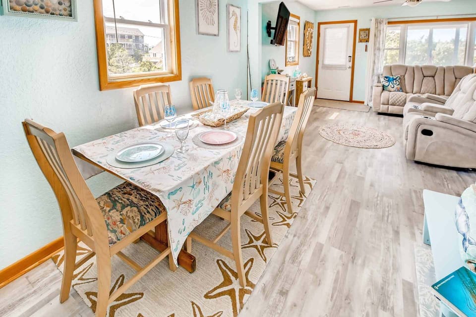 Surf-or-Sound-Realty-970-Sal's-House-Dining-2
