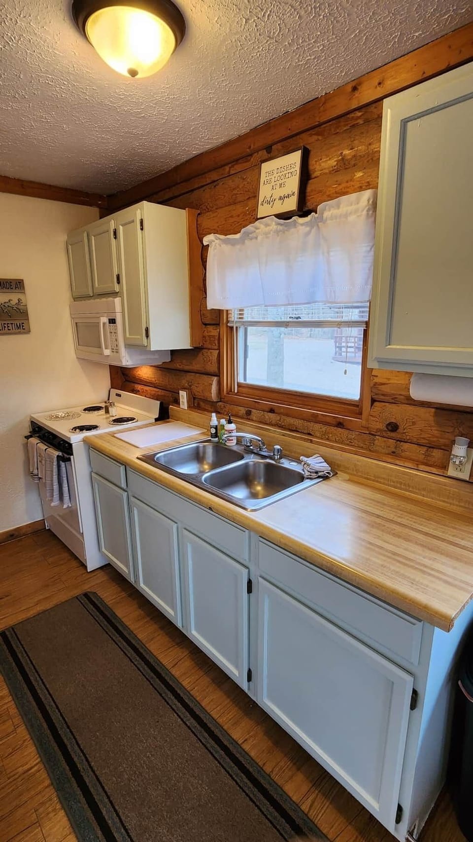 Kitchen (1)