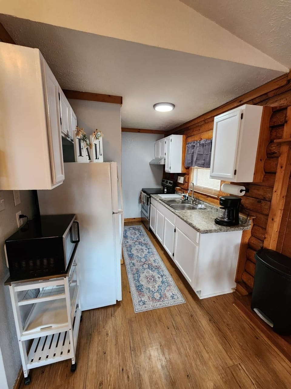 Fully stocked kitchen.