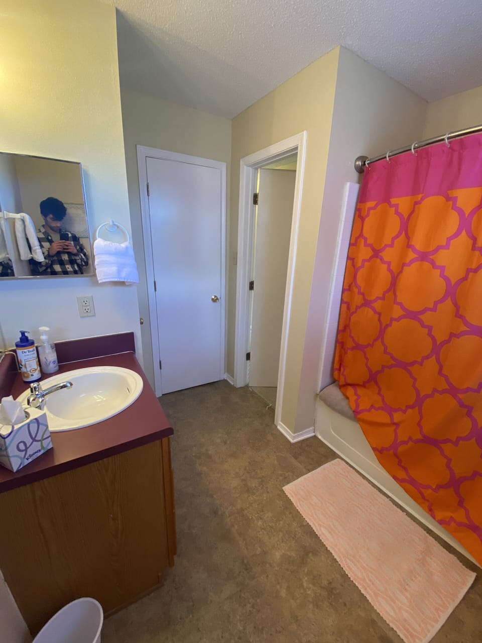 en suite master bath #2 