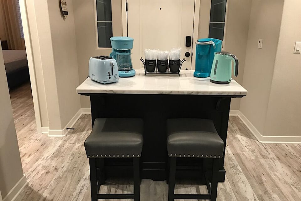 private entrance, island  table toaster, coffee makers,  electric water kettle. 