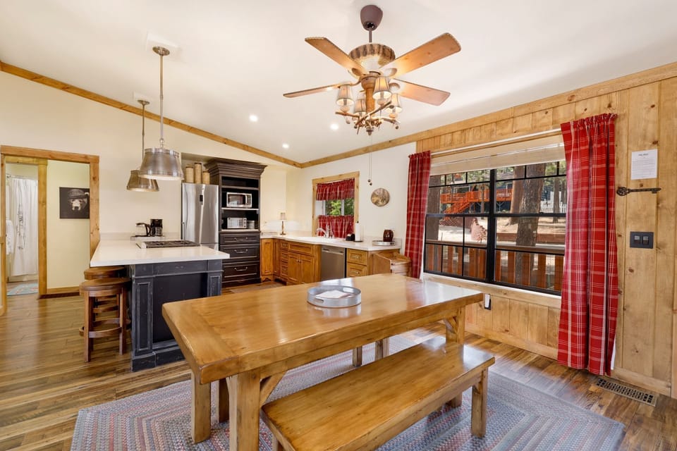 Inviting dining area designed for comfort and connection. The space feels open and airy, with a warm atmosphere that makes everyday meals and special gatherings equally enjoyable.
