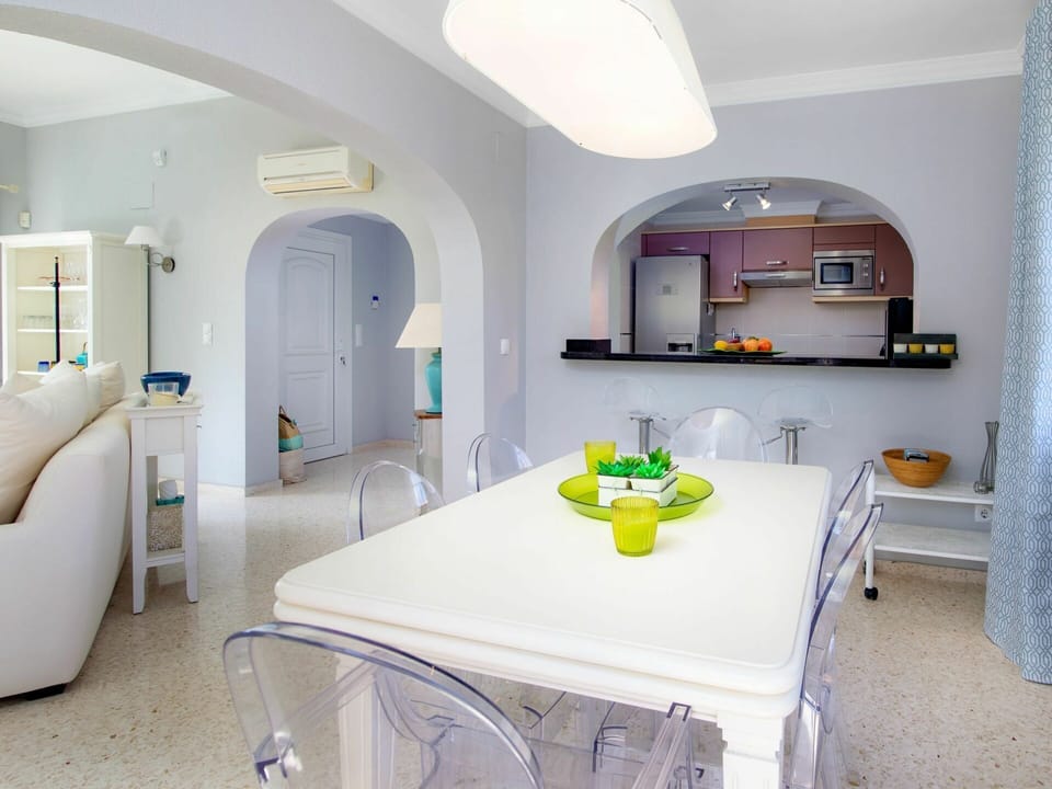 Furniture, Property, Building, White, Table, Azure, Lighting, Interior Design, Architecture, Floor