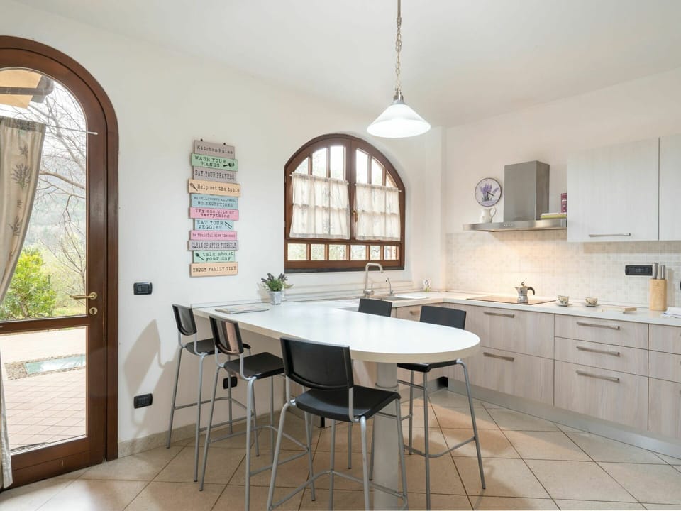 Sky, Cloud, Food, Plant, Tableware, Table, Window, Mountain, Fruit, Wood