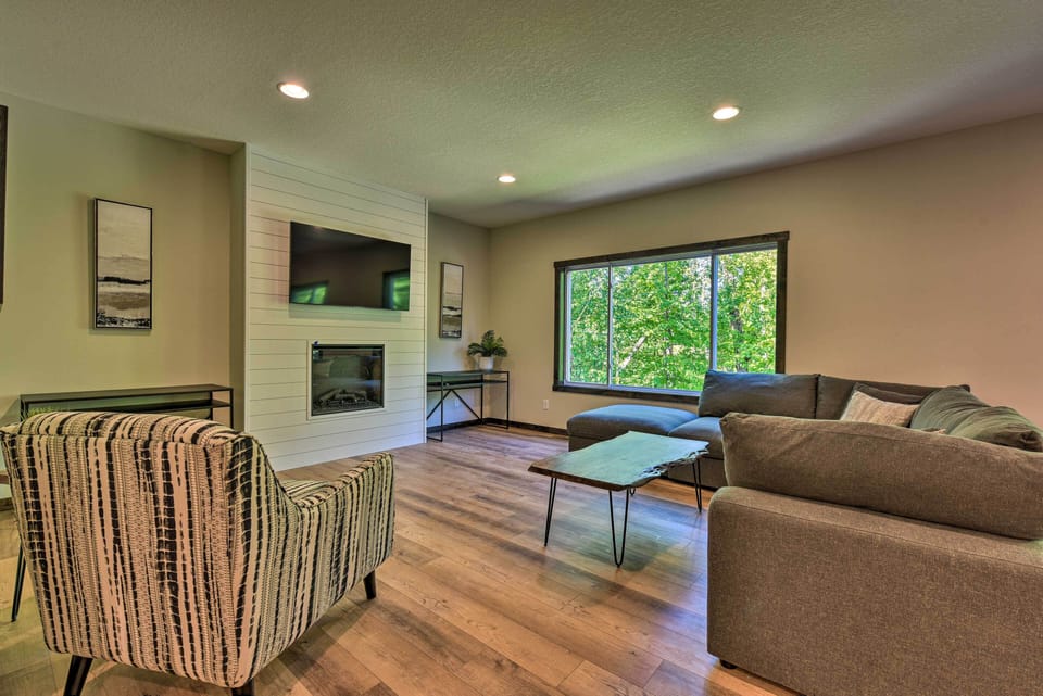 Nisswa Vacation Rental | 5BR | 5BA | 3,500 Sq Ft | Stairs Required