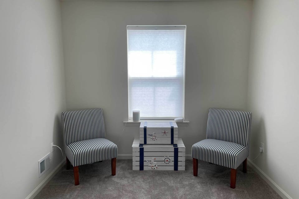 Sitting Area | 2nd Floor