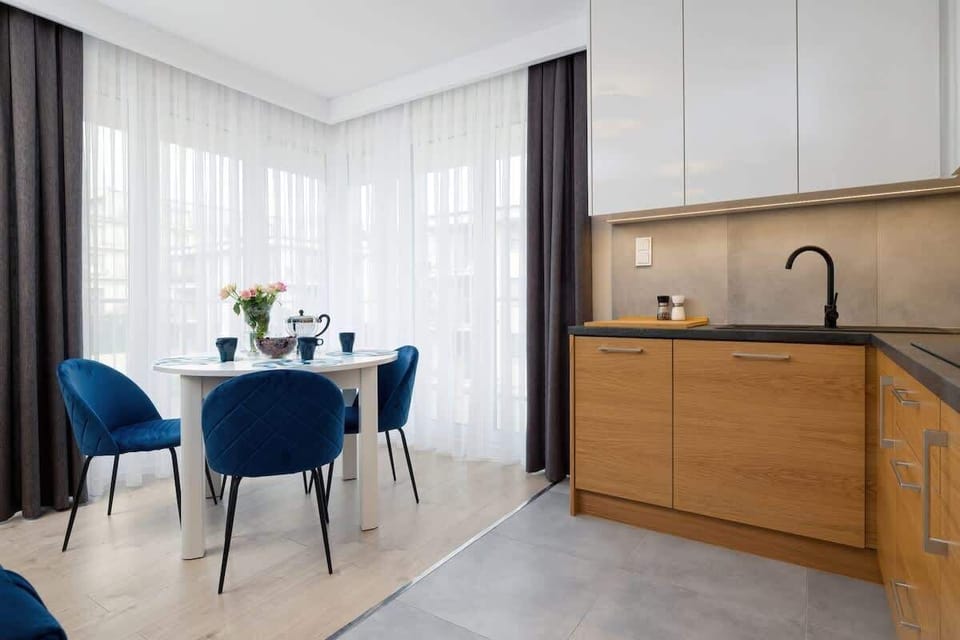 Dining table in the living room. 