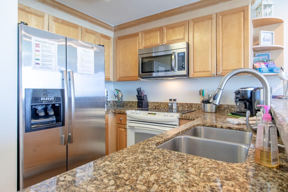 Fully stocked kitchen.