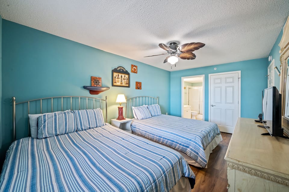 Invite your extended family and let them take this quaint family suite for 4.