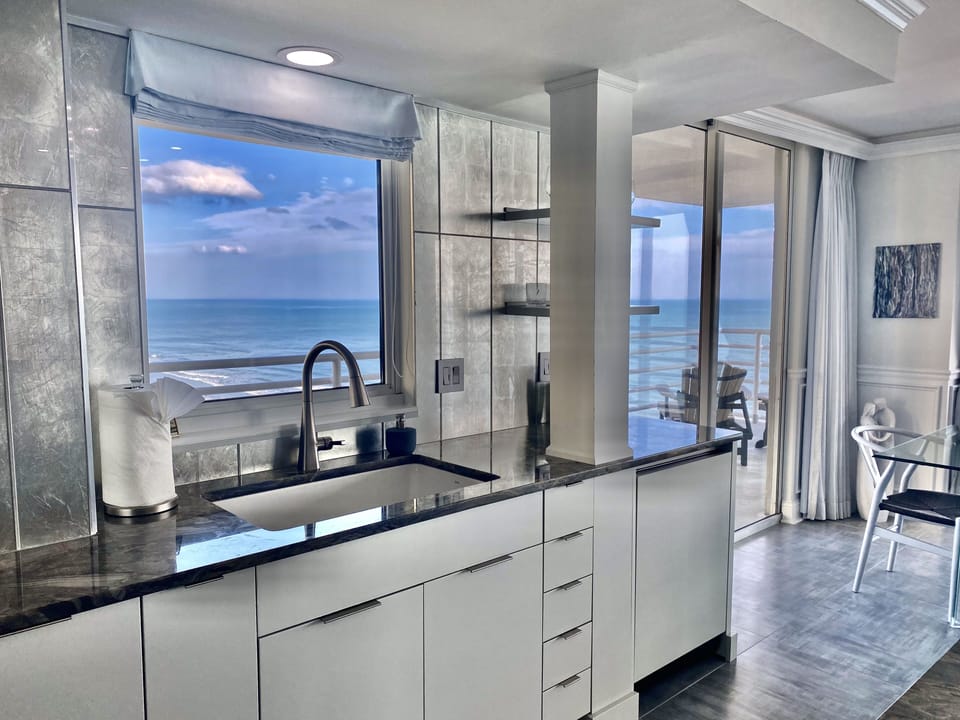 Clean-up has a view.