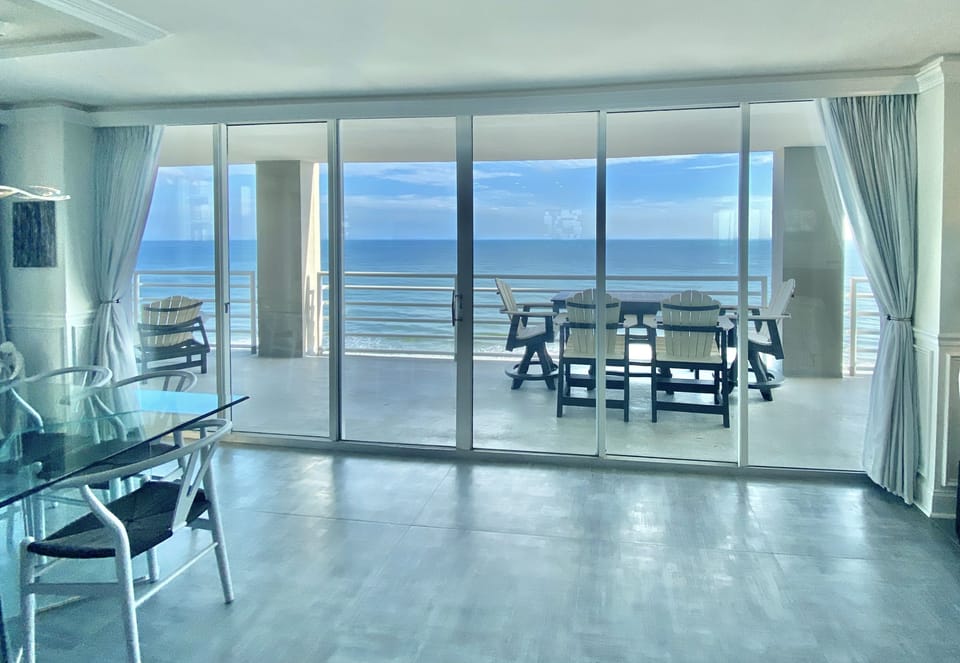 The ocean view goes on and on.