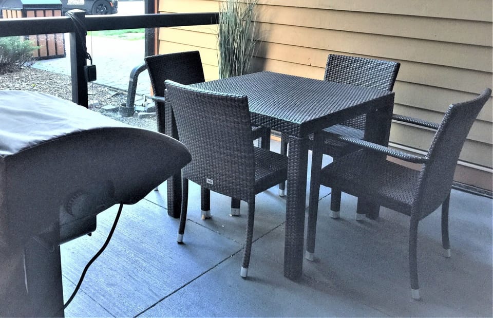 Patio with BBQ grill