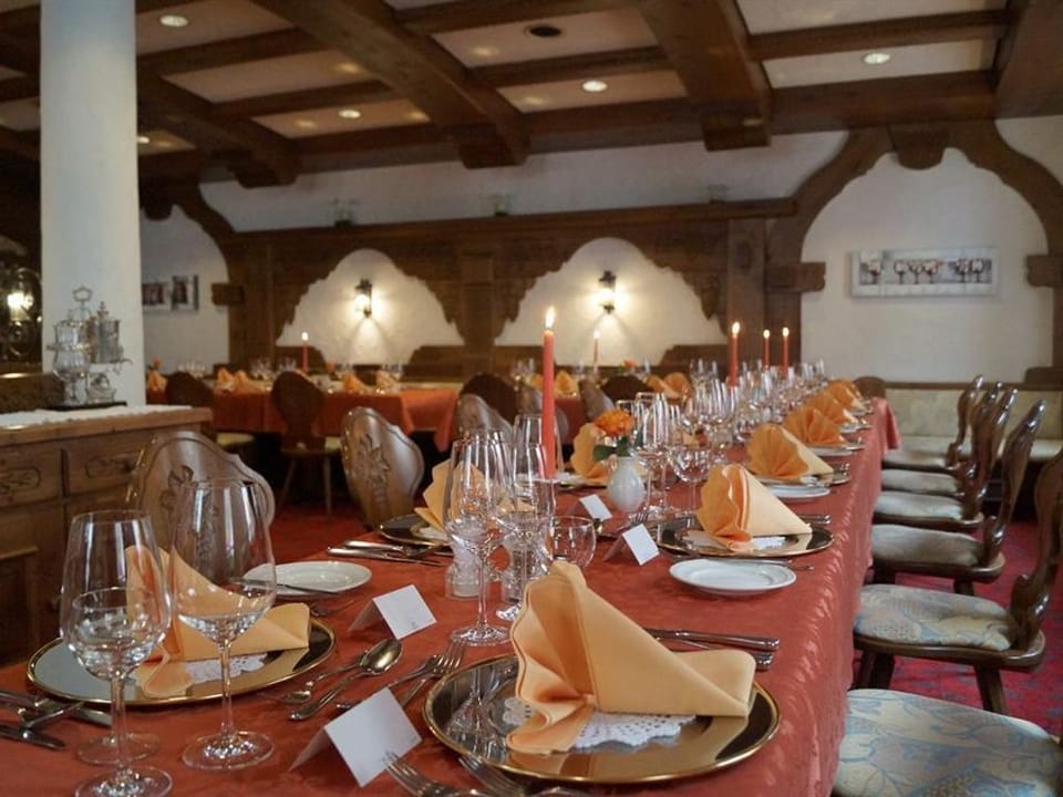 Banquet hall