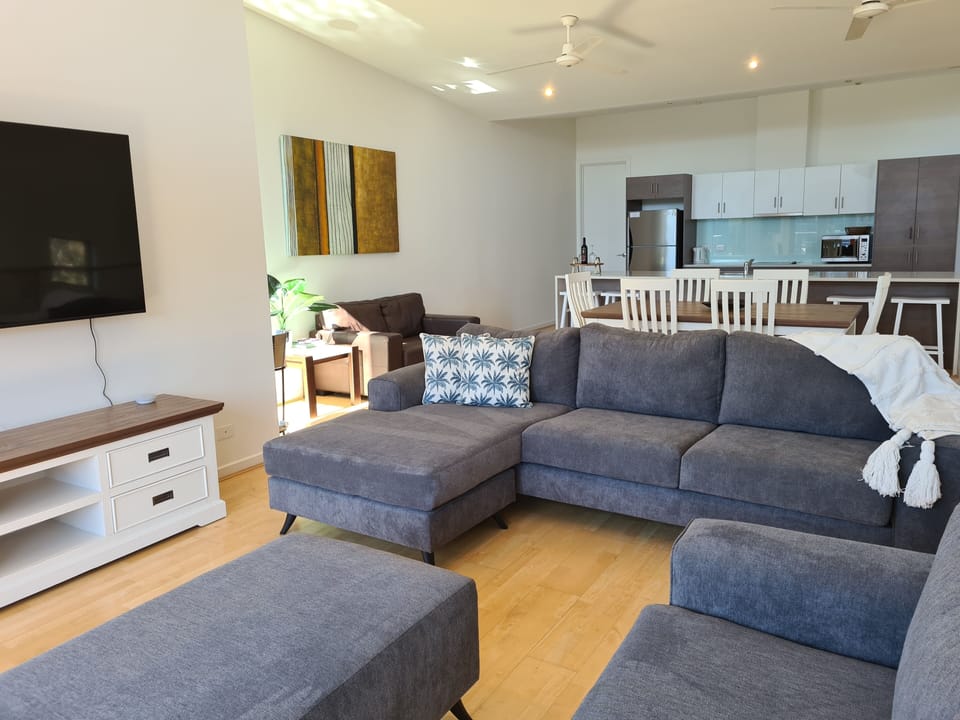 Villa 94, South Shores Resort, Normanville   - living areas