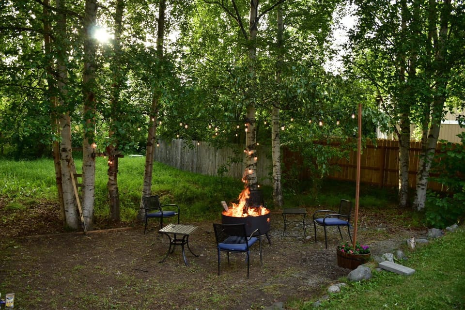 Firepit (Shared space with Unit 2)