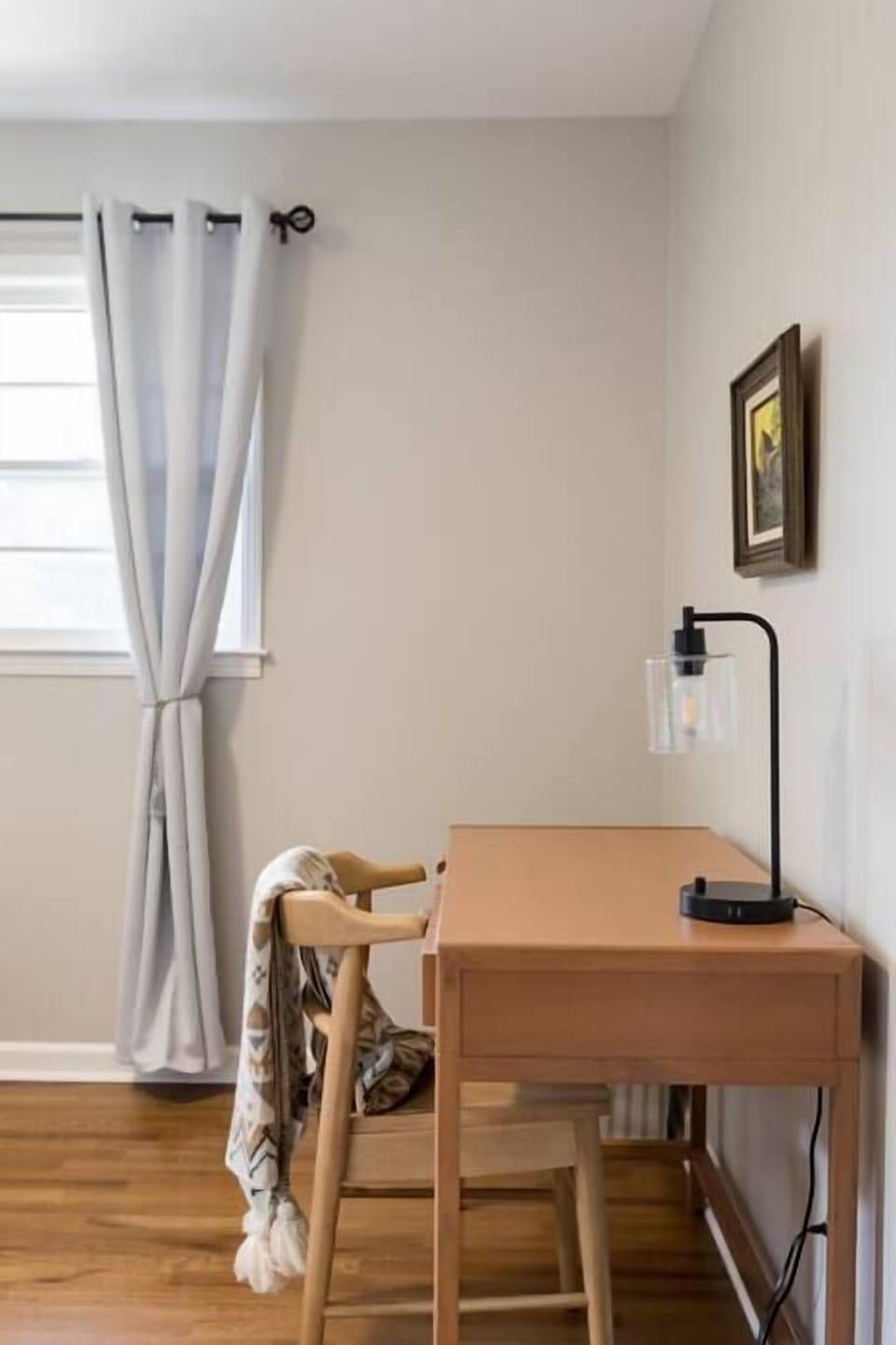 Office desk with lamp.